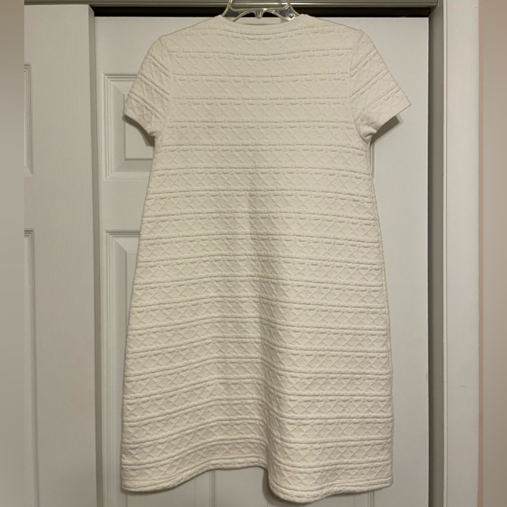 *J. McLaughlin White Textured Shift Dress - Size Small - Picture 5 of 7